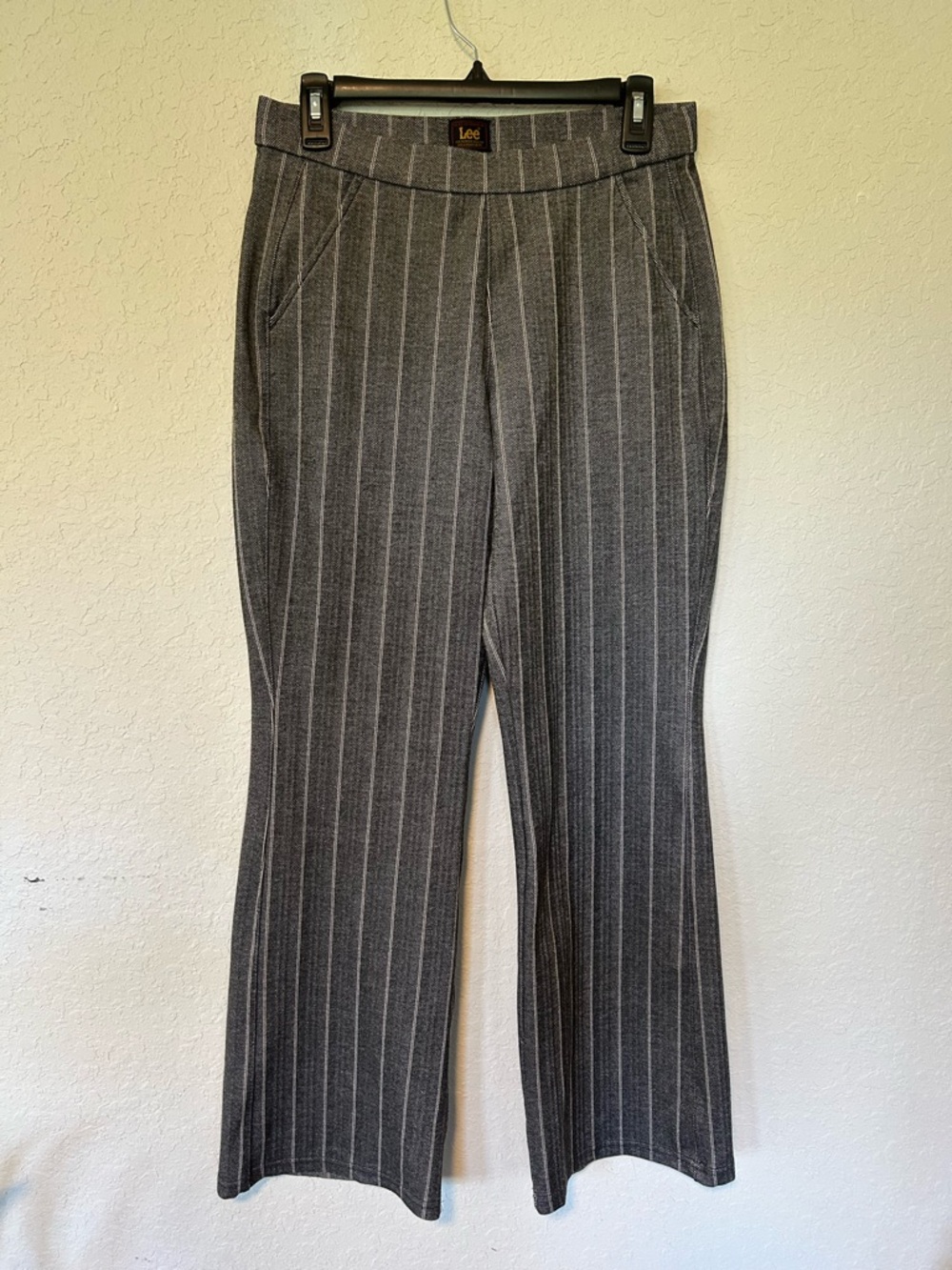 Lee Gray Pinstripe Boot Cut Pull On  Pants, Stretchy Comfortable Size S
